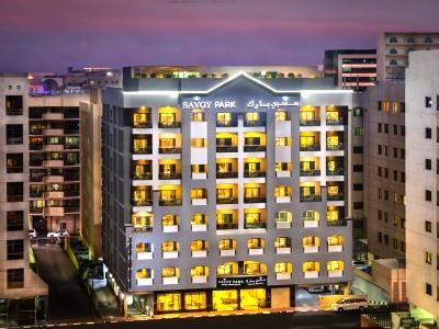 Savoy Park Hotel Apartments Дубай Екстер'єр фото
